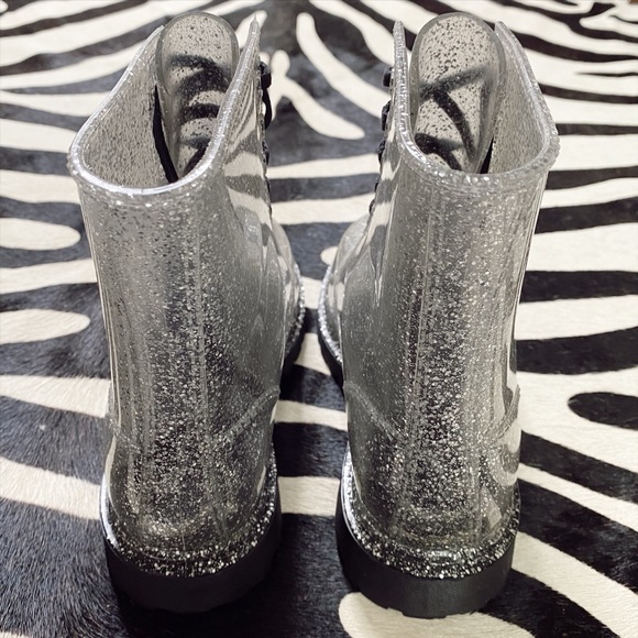 Lace-up Rain Boots - Picture 4 of 7